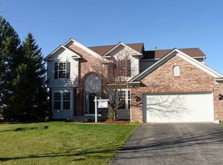 4760 Whitehall Ct, Algonquin, IL 60102