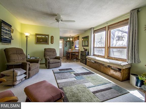 5th image of 313 Warwick Ln
