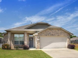 1415 Santa Cruz Dr, Longview, TX 75601