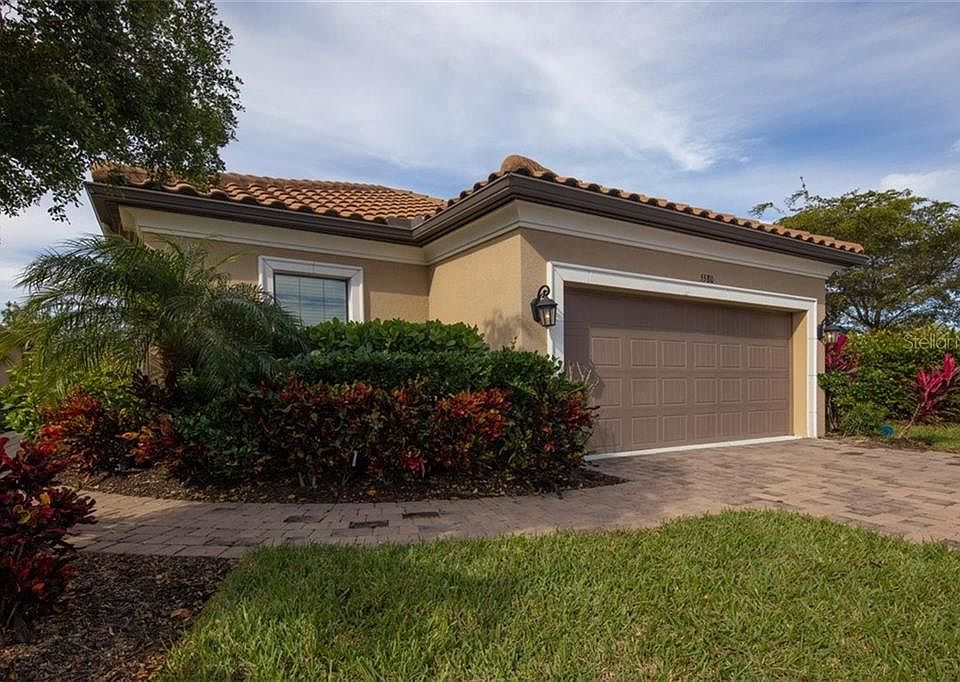 1st image of 5580 Sentiero Dr