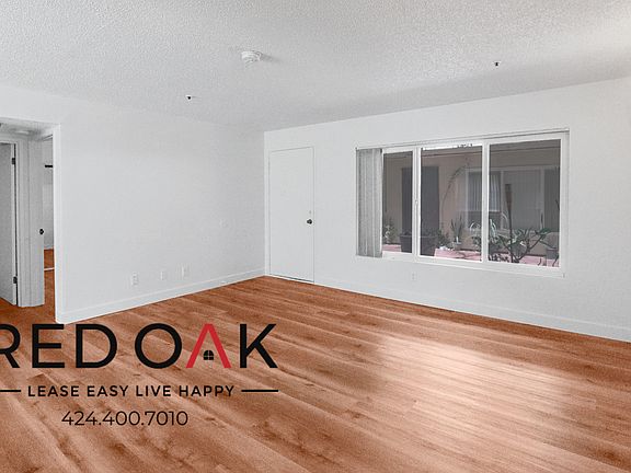 4th image of 13910 Sayre St #2