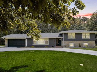 20852 Greenwood Dr, Olympia Fields, IL