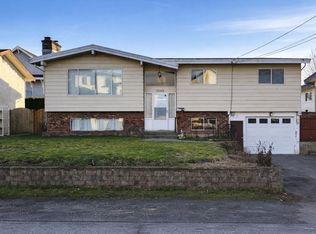 32052 Melmar Ave, Abbotsford, BC V2T1E6