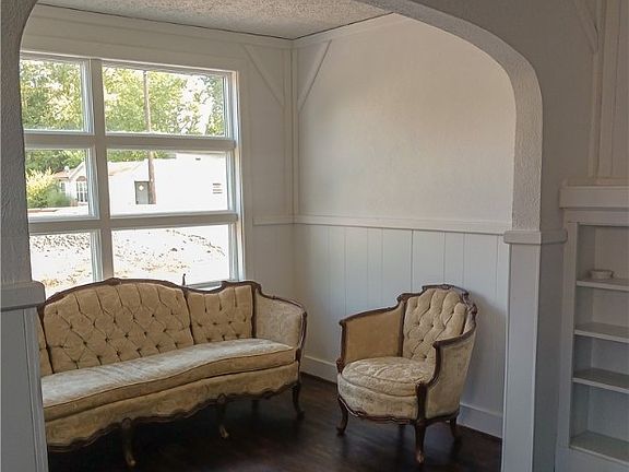 4th image of 514 Kennedy Ave