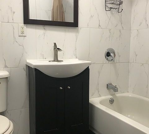 4th image of 246 Malcolm X Blvd APT 4L