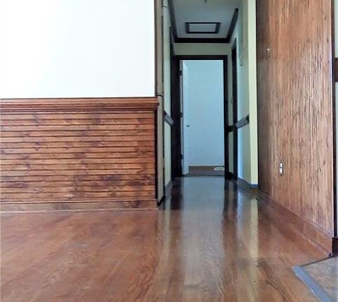 4th image of 528 Smithfield Ave
