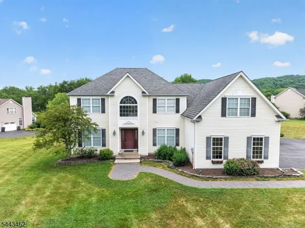 21 Benjamin Drive21, Franklin Twp., NJ 07882