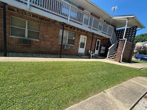 414 E Chestnut St APT 1