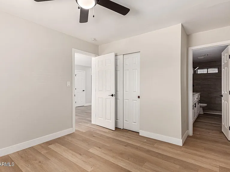 818 W Elna Rae St — Photo 22