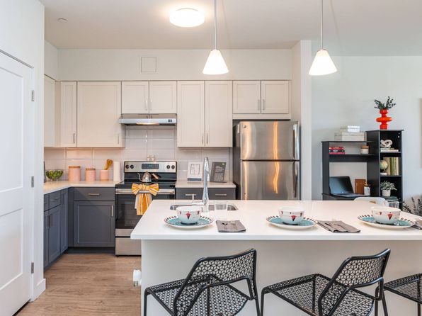 10 Patriot Pkwy #2291854