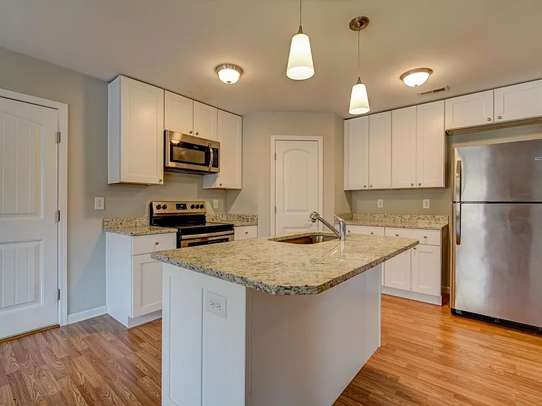 365 Half Rock Cir — Photo 7