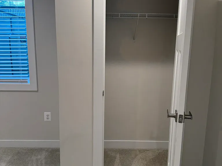 512 Rivers Edge Dr #BASEMENT — Photo 7