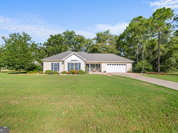 815 Bay Tree Ln, Statesboro, GA 30458