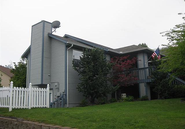 1st image of 1130 SE Sandalwood Dr