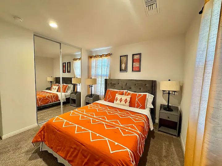 21202 Broken Stone Ct — Photo 10