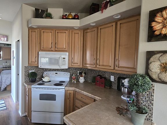 4th image of 17200 W Bell Rd Lot 1519