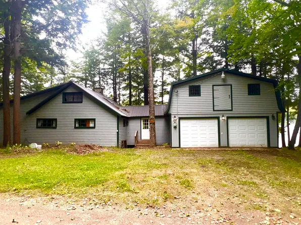 113 Cardinal Lane, Dexter, ME 04930