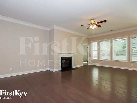 3rd image of 2420 Seagull Dr