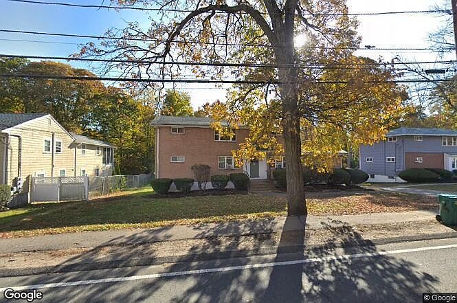 1st image of 588 Walpole St #1
