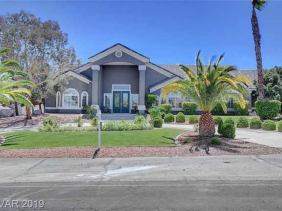 3rd image of 461 Trenier Dr