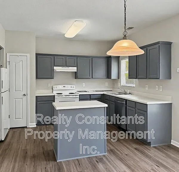 2717 Forest Grove Ct — Photo 13