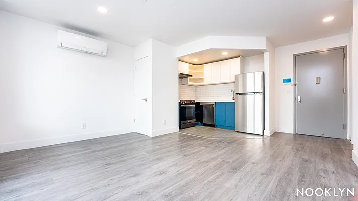 Rented by Nooklyn NYC LLC | media 11