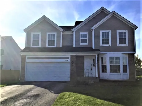185 E Silver Oaks Dr, Round Lake Beach, IL 60073