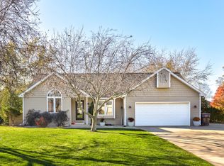 1635 Claystone Ct, Zeeland, MI 49464