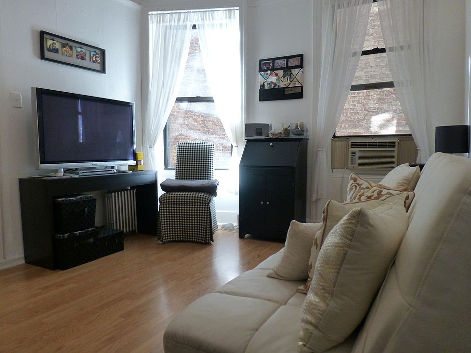 1st image of 746 St Nicholas Ave APT 6A