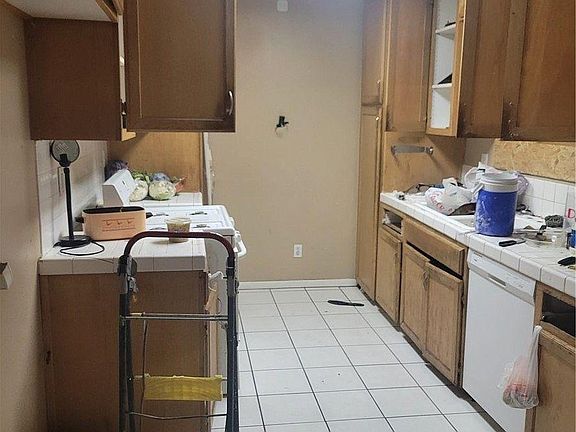 3rd image of 66555 Cahuilla Ave