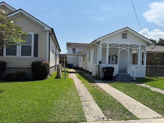 3rd image of 2105 Clouet St