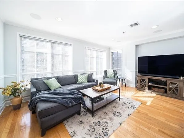 1331 Grand St APT 307, Hoboken, NJ 07030