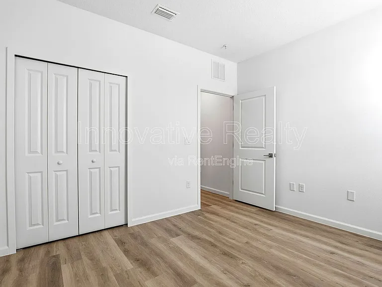 Venture Apartments — Photo 99