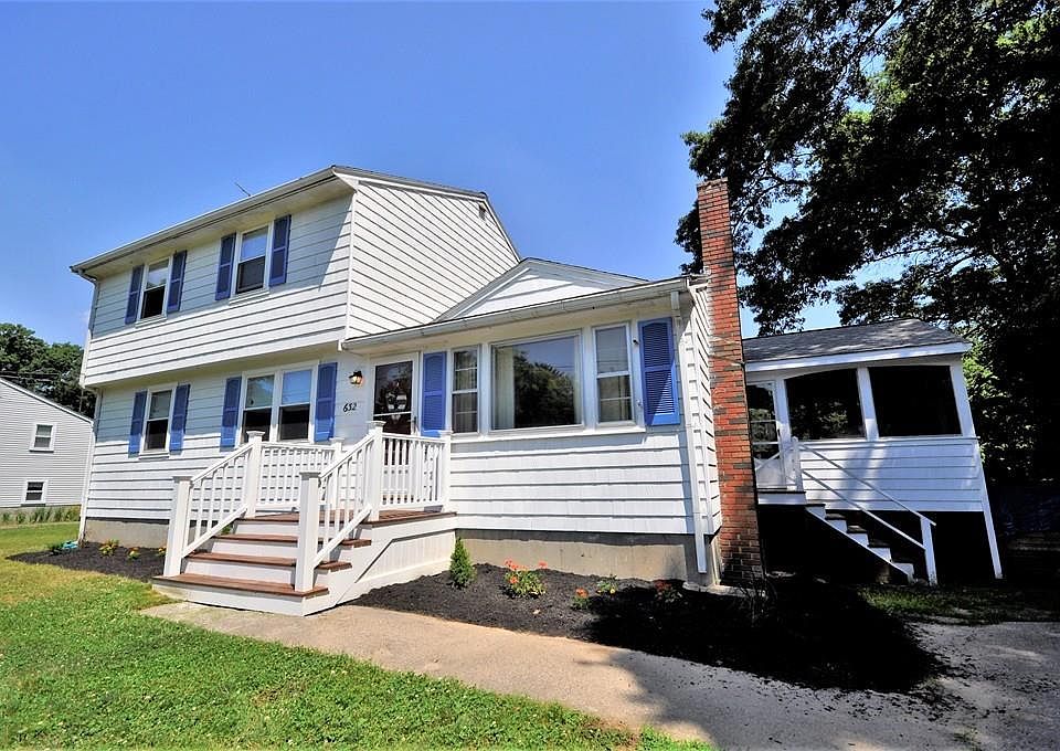 1st image of 632 Union St