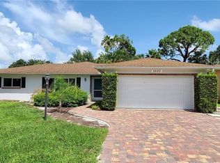 4353 Parrot Ave, Naples, FL 34104