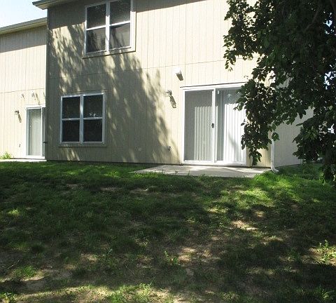 4th image of 820 Whitetail Ct
