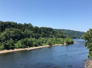 N Delaware Dr, Easton, PA 18042