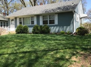 21 N Adams St, North Aurora, IL 60542