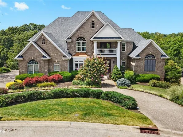 320 Longview Park Pl, Louisville, KY 40245