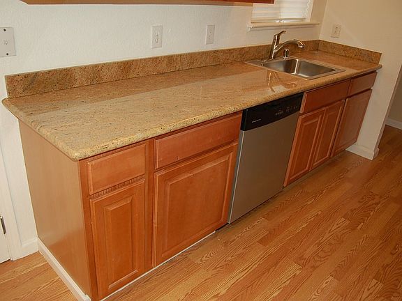5th image of 7541 Candlewood Way