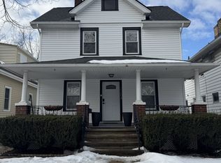 2204 Waterbury Rd, Lakewood, OH 44107