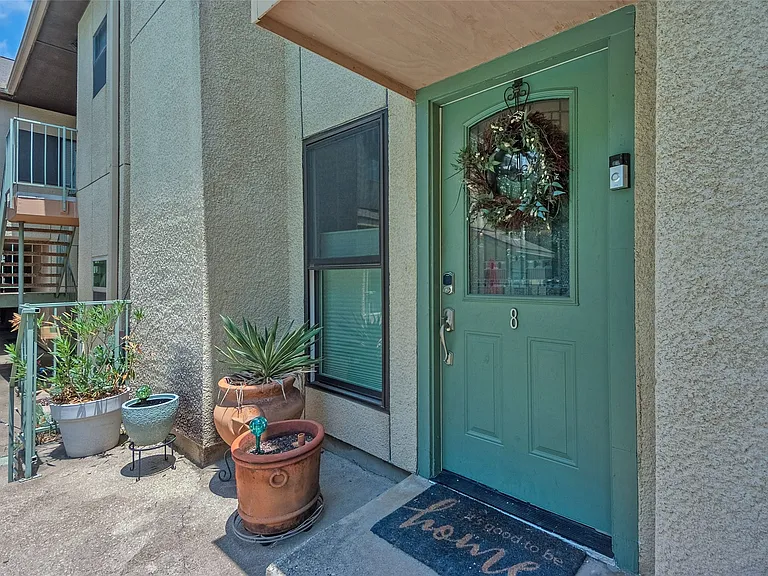 5701 Gaston Ave #8 — Photo 4