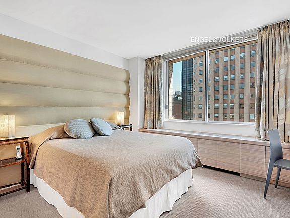 4th image of 350 W 50th St APT 35B