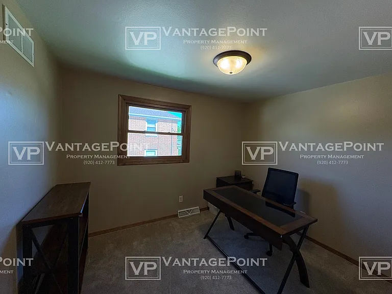 132 Beaupre St — Photo 13