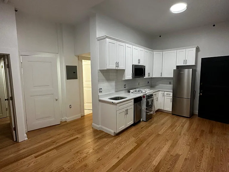71 Westland Ave #25 — Photo 1