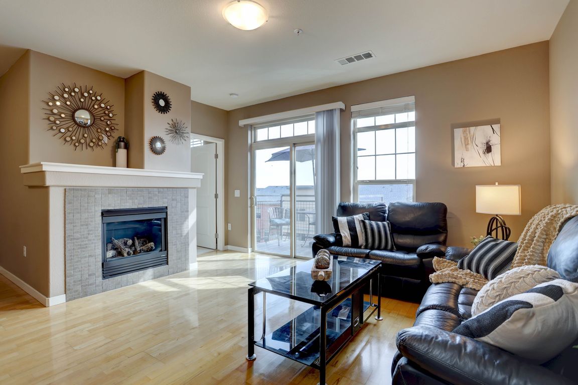 next background image