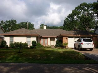 1907 Stebbins Dr, Houston, TX 77043