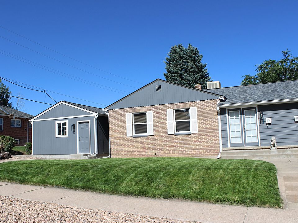 Front yard and entrance