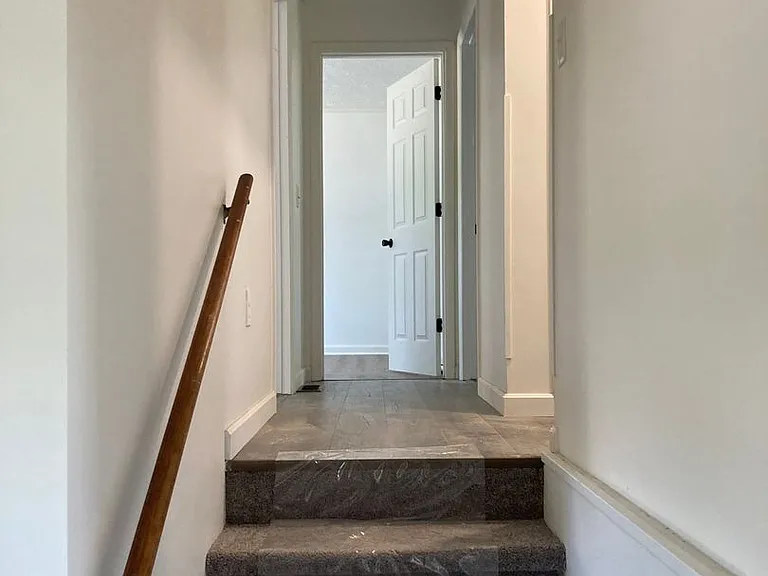 720 Water St — Photo 3