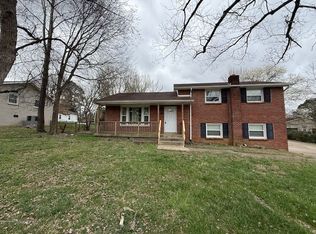 310 Rue Le Mans Dr, Clarksville, TN 37042